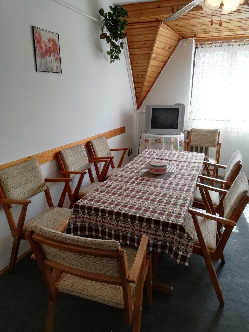 Szekely Szallas Дьюла Экстерьер фото